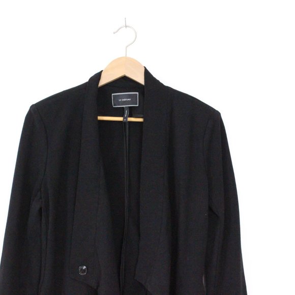 *Le Chateau Black Blazer - Picture 2 of 6